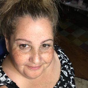 Meet your Posher, Audrey